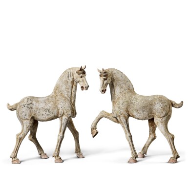 陶加彩馬 Ceramic colored horse